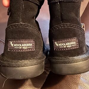 Koolaburra Black Faux Fur Lined Shoes